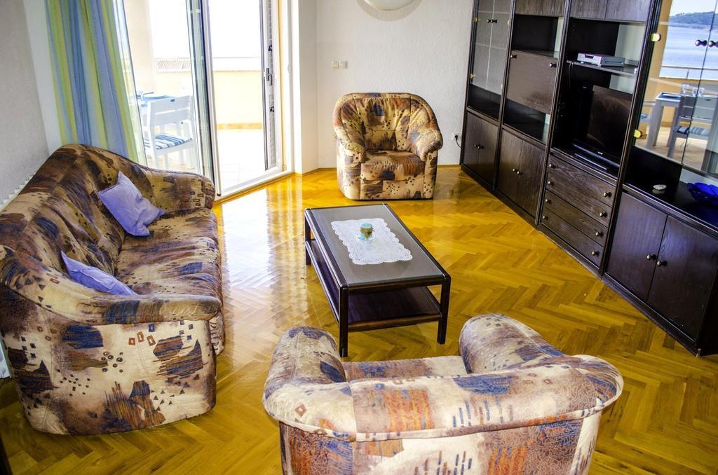 Apartments Zlatka Trogir Oda fotoğraf