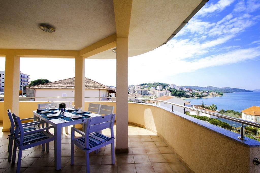 Apartments Zlatka Trogir Oda fotoğraf